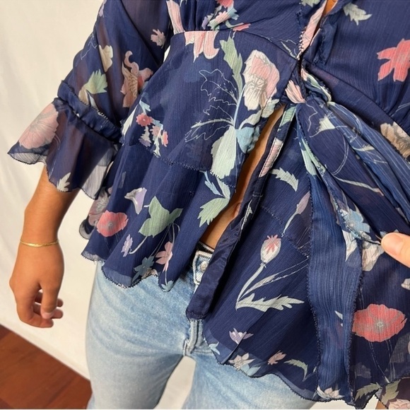 Cleobella Floral Long Sleeve Ruffle Tie Blouse XS - Picture 3 of 12